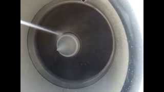 Washing a jet engine