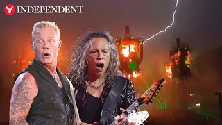 Lightning strikes Metallica concert at the perfect time image