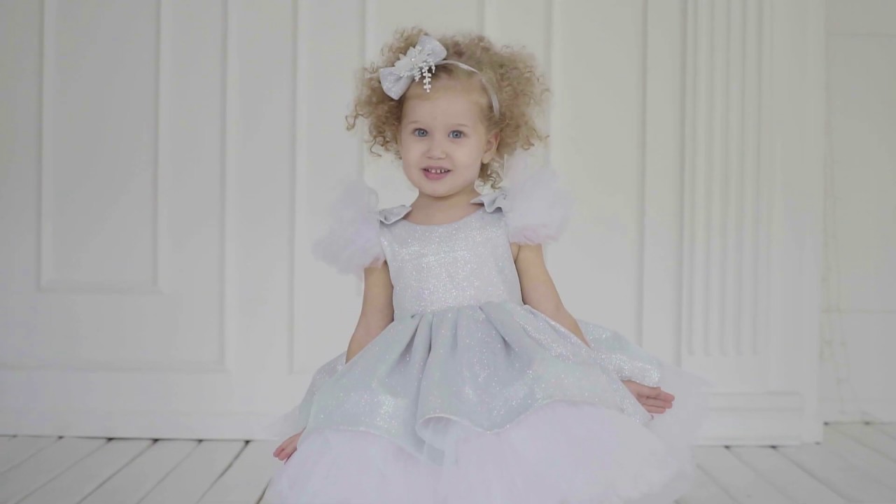 студия проката детских платьев. ростовые куклы микки маус. детский на прокат ростов. ребенок напрокат. детские платья напрокат.