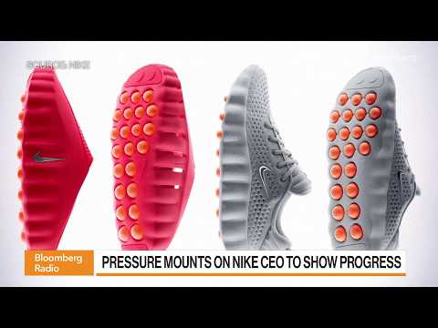 Nike’s Worsening Slump Forces CEO to Rethink Turnaround
