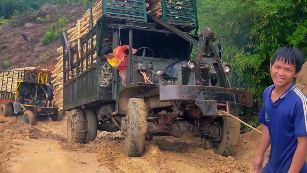 The rainy season in the countryside – The arduous life of farmers amidst the mud.