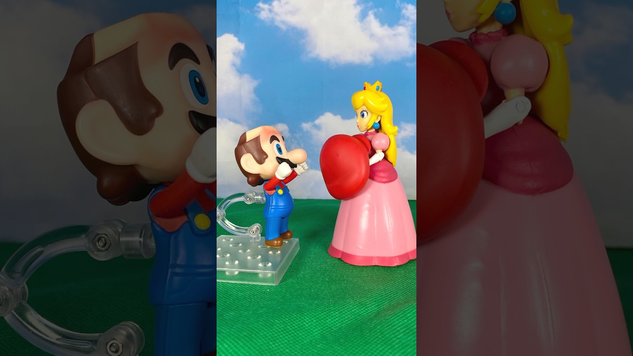 Mario's hat is stolen by Princess Peach #thesupermariogalaxymovie #mario #supermario