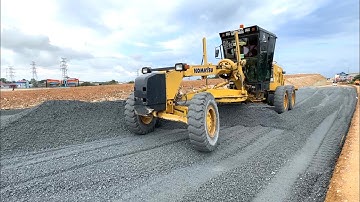 Extreme KUMATSU Motor Grader Operator Trimming Slop Skills & Spreading Gravel On The New Road