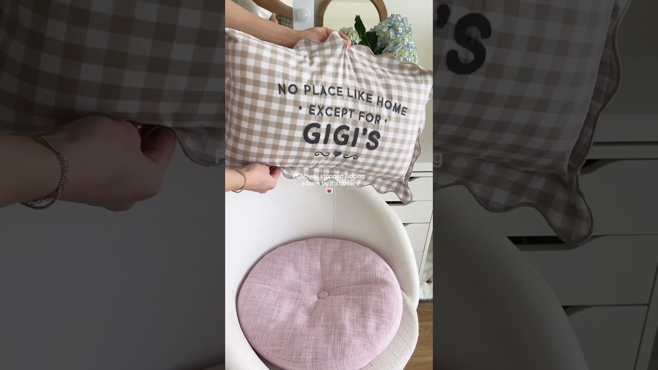 can never fall victim of quotes on pillows, when there’s beauty by turning it around!! 💛