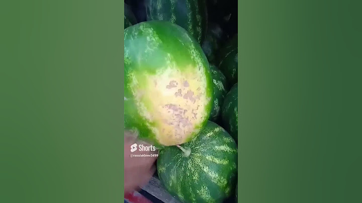 Арбуз🍉мальчик и девочка. 😋 #Прикол, #shorts. Подпишись👆