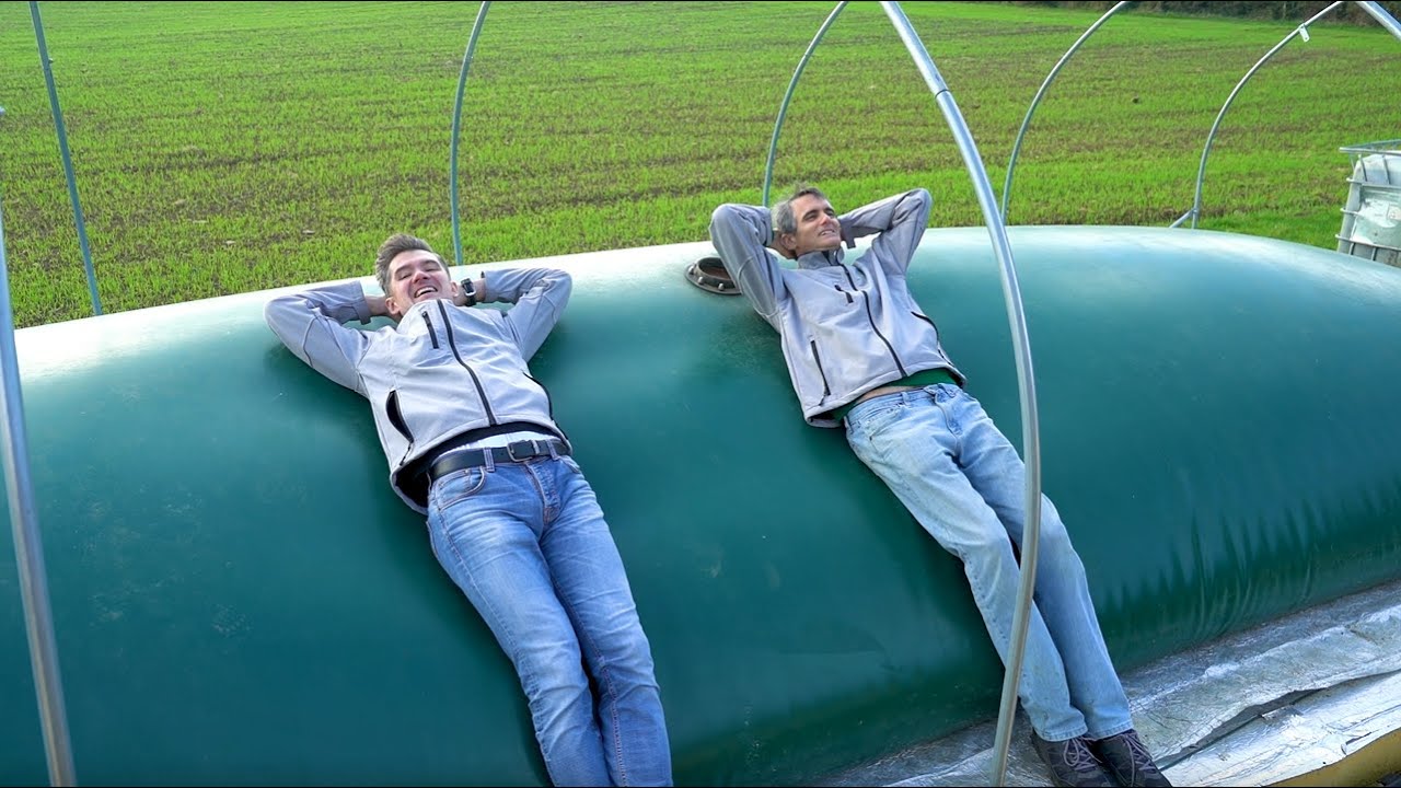 Economad: Turning farm waste into biogas and fertiliser - YouTube