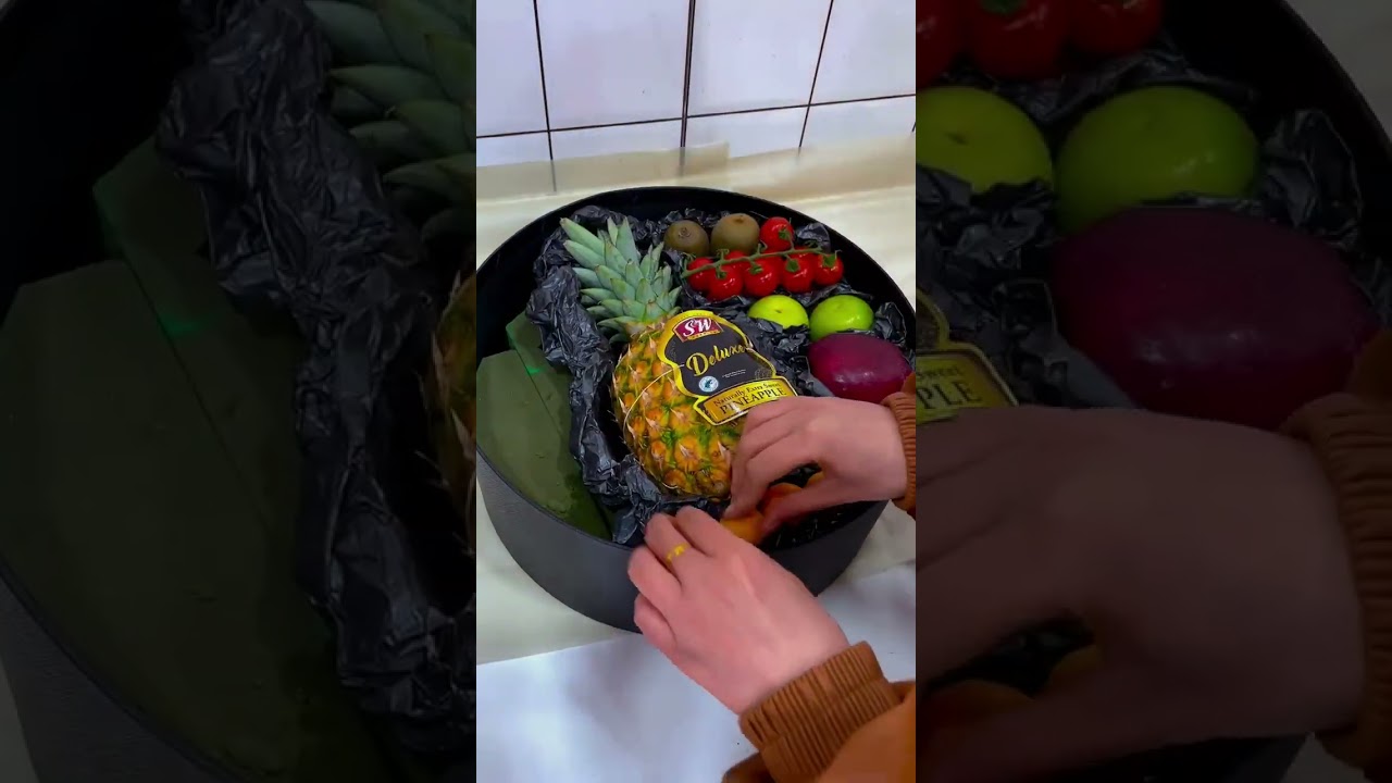 Round fruit box has a unique appearance design, practical  and is made of high-quality materials.