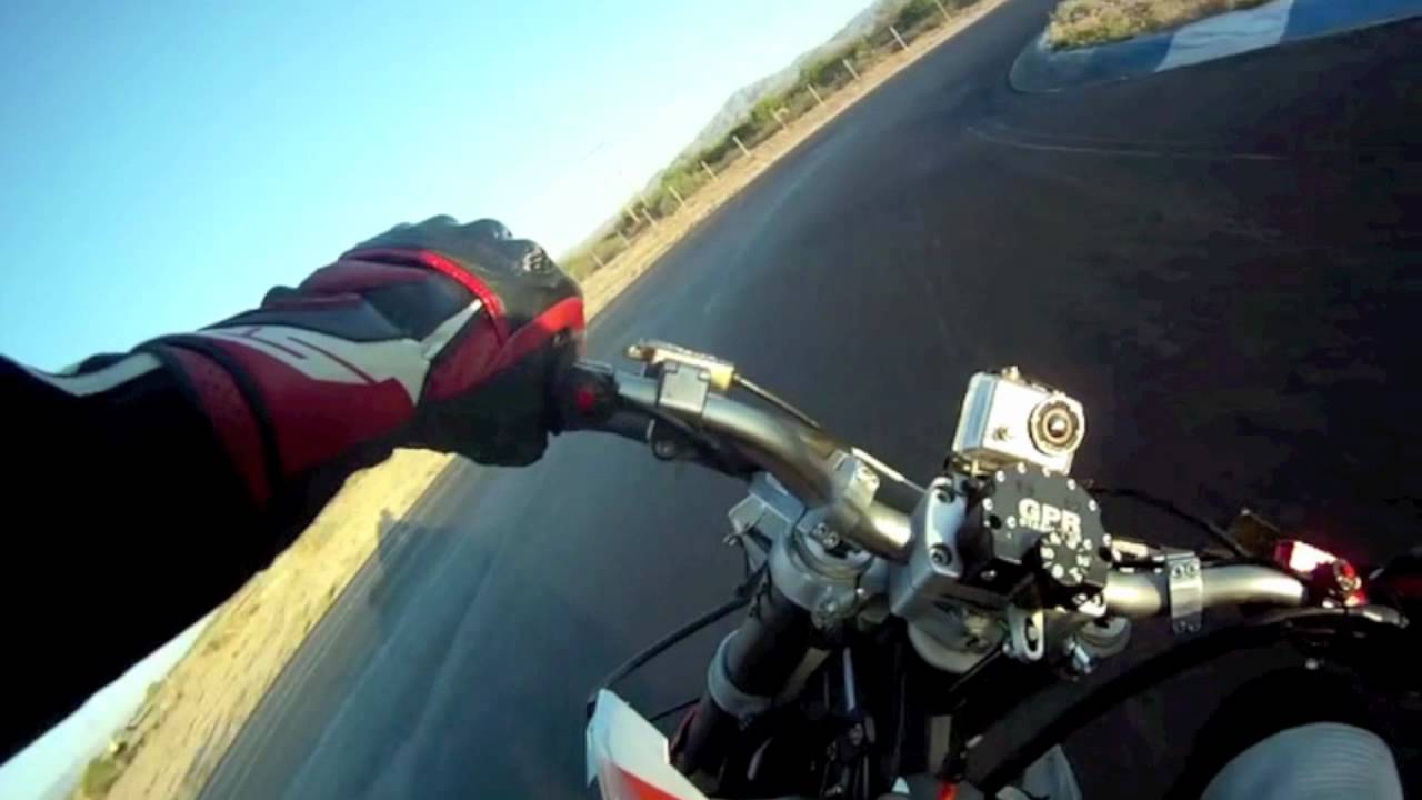 26MAY12-310_crash-incl_slo.mov