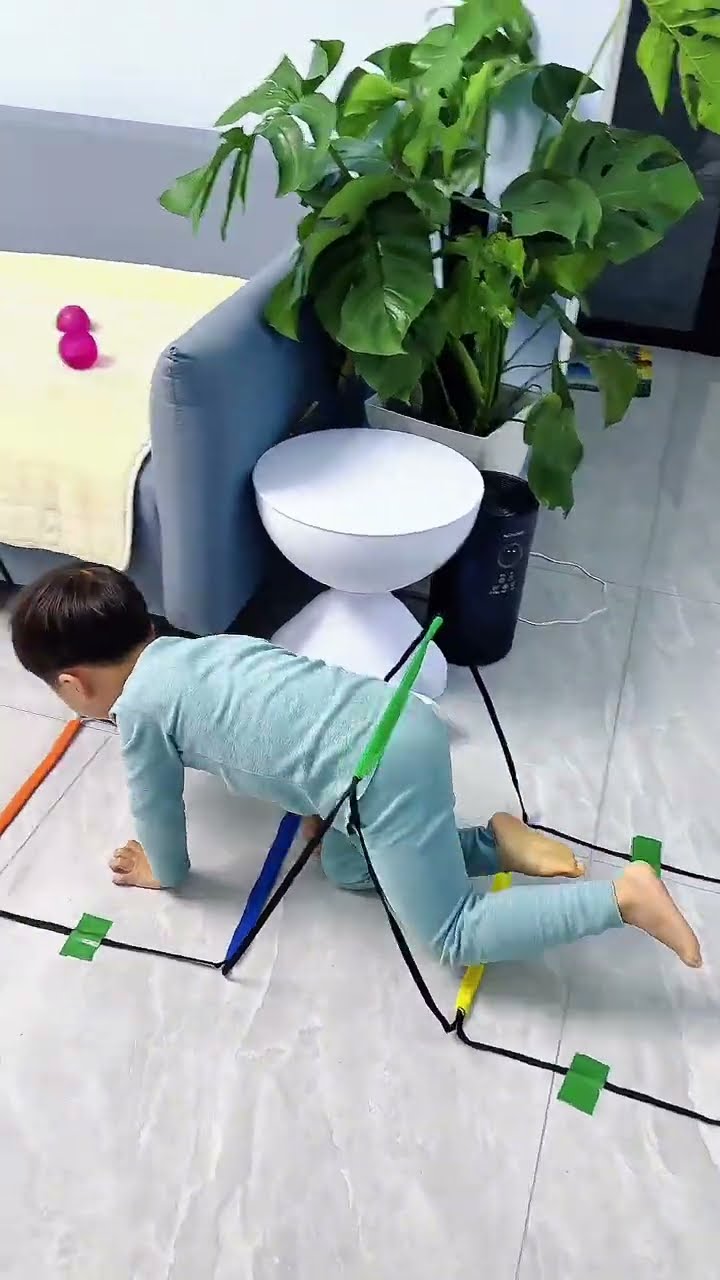 测试一下儿子的反应能力，没想到小家伙还挺聪明#Cute baby#Cute#呆萌小米宝#聪明宝宝#萌娃