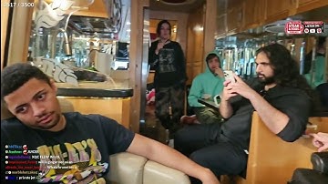 Mythe misleidt iedereen met xQc-imitatie op OTK Roadtrip