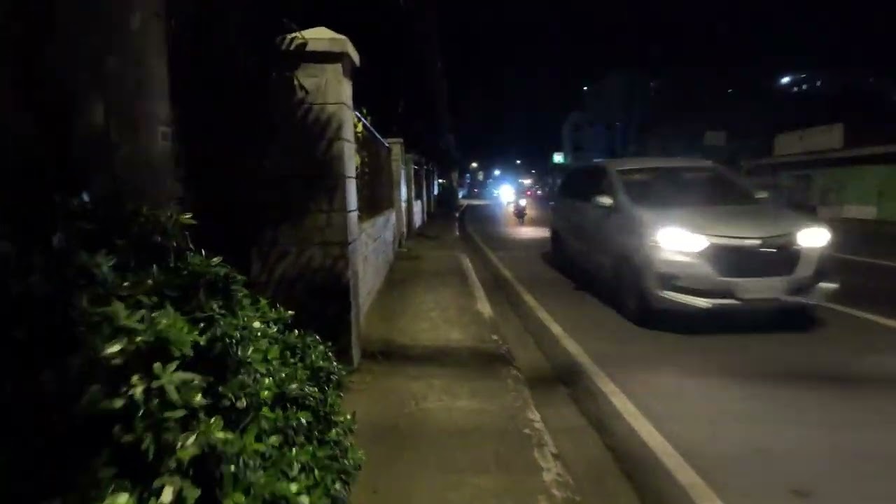 “Night Walk in Iloilo City to Molo Plaza 🇵🇭 | Evening Street Tour”