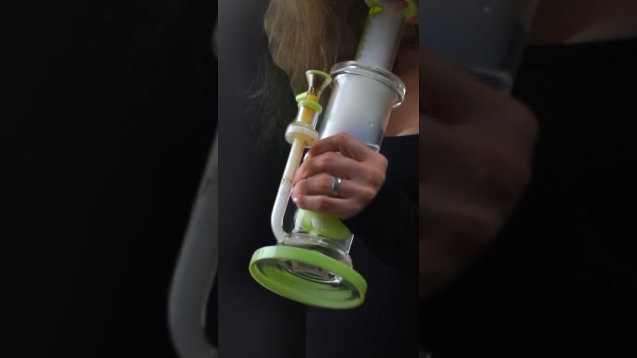 IC Glass - Straight Shooter with Matte color Perks 