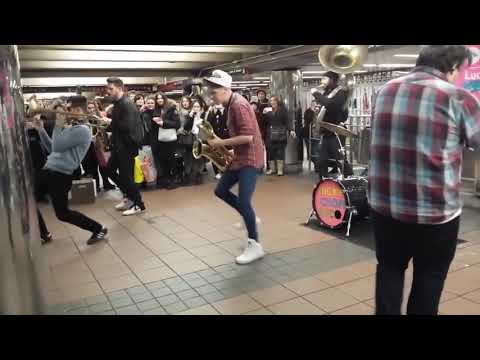 the coolest saxophone subway band ever