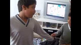 Pedro E Davi Dançando 2012