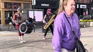 Broadway and East 17th, wild sax and drummer, rocking it just North of Union Square  fun!