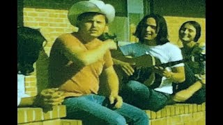 Information Steve Navarro, Tony Taboada & Friends. News
