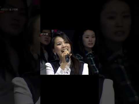 <strong>소향</strong> 앉아서 부르는 즉석 <strong>애국가</strong>