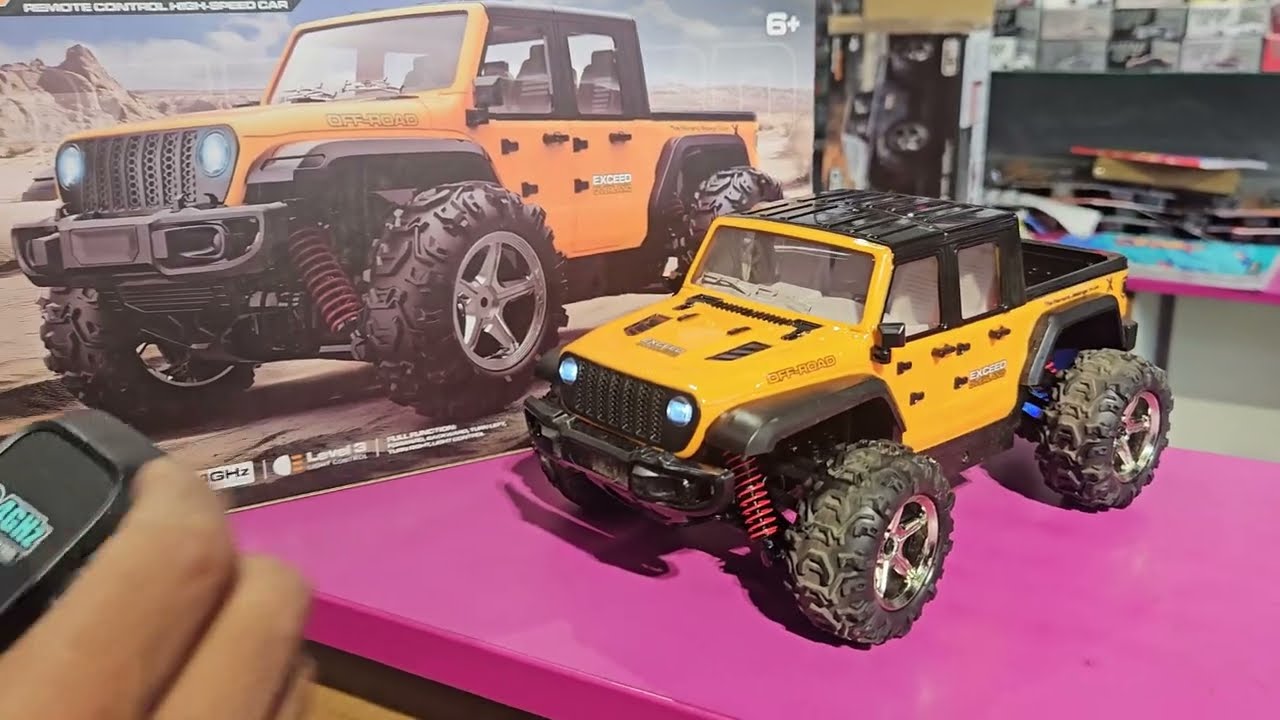 1/20 RC Truck 4WD | 30km/h High-Speed Off-Road Climbing RC Car 🚙💨