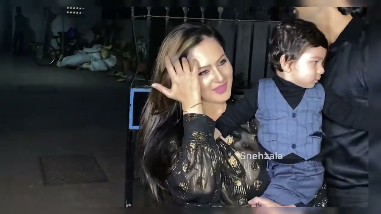 Puja Banerjee Looking Absolute 🔥🔥 in Transparent Outfit arrives with son Krishiv | Puja Banerjee