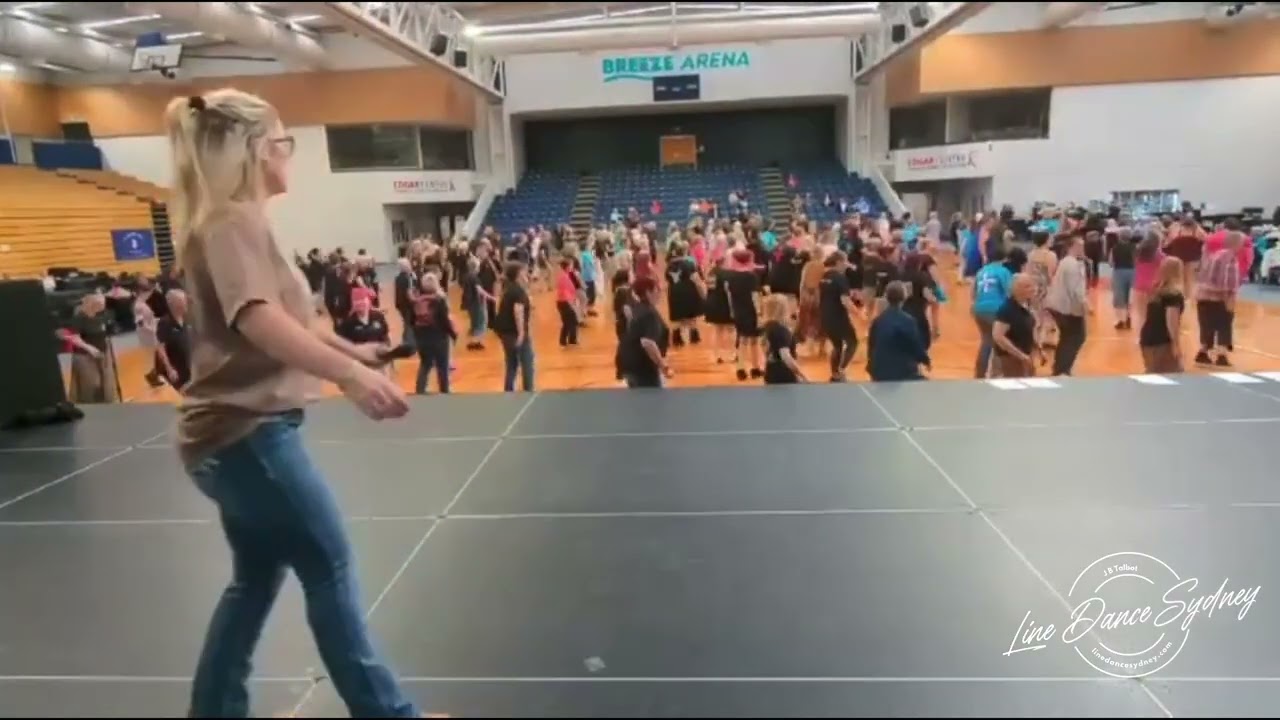 Leaning on by Alison, Jo & Joshua. Demo by Sally Talbot at the Dunedin Line Dance Gala Festival 