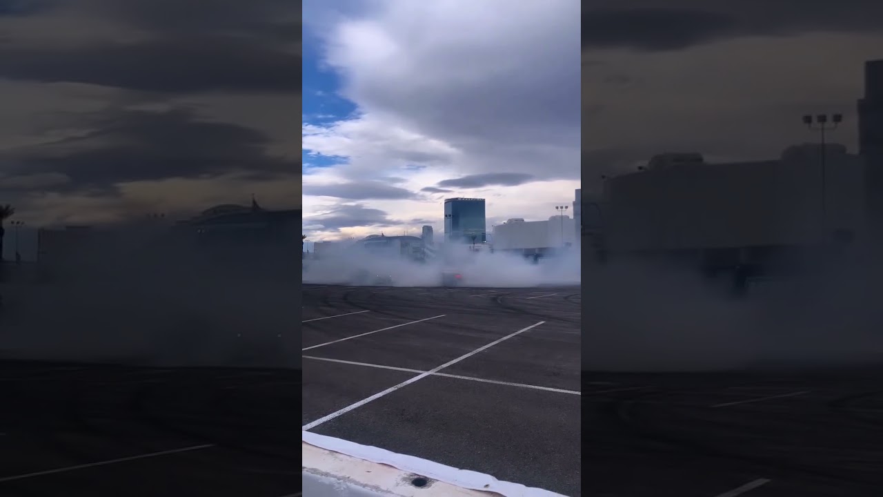 Insane Mustang Drifting - Sema 2022 Las Vegas