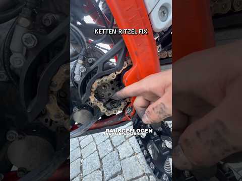 DAS KNACKEN WAR GEFÄHRLICH #kette #motorrad #bikes — Video von MotoPeer auf YouTube