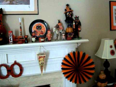 MBR's 2011 Halloween Fireplace decor