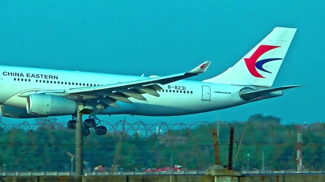 BIG PLANES in the Indian SKY With Super View