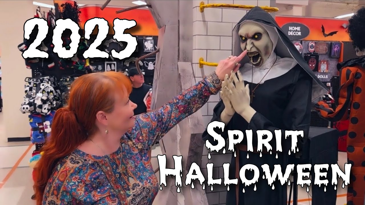 More fun at Spirit Halloween!!!