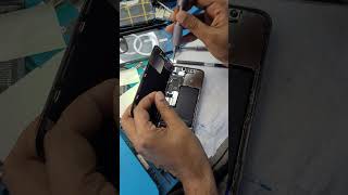 Exclusive iPhone 13 Pro LCD Bug Fix White/Green Display Problem @Vashim0007 Details