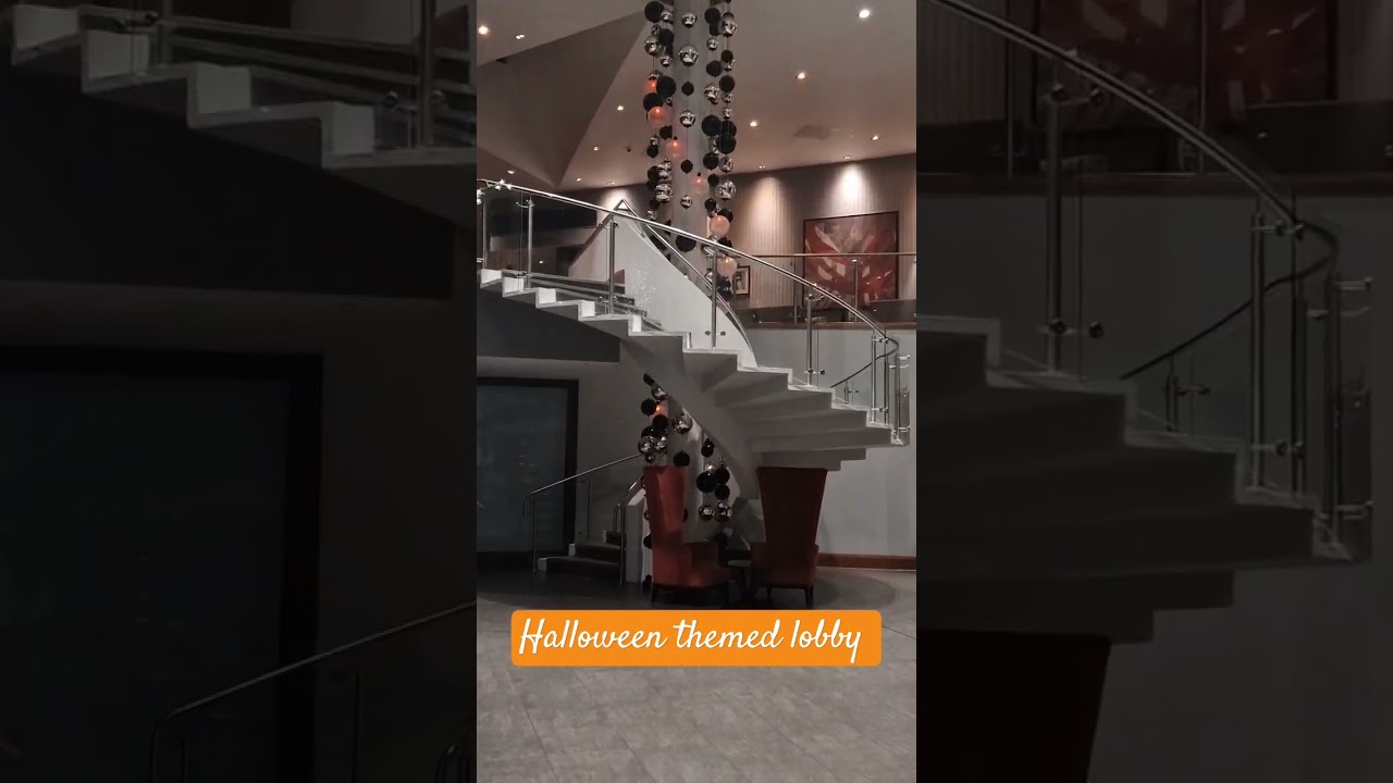 Beautiful Halloween-themed lobby 