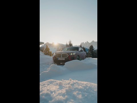 Diseñado para realzar la belleza del invierno. BMW iX2.