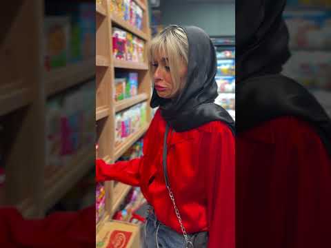 نه ببين من اصلا لوس نيستم توضيح ميدم