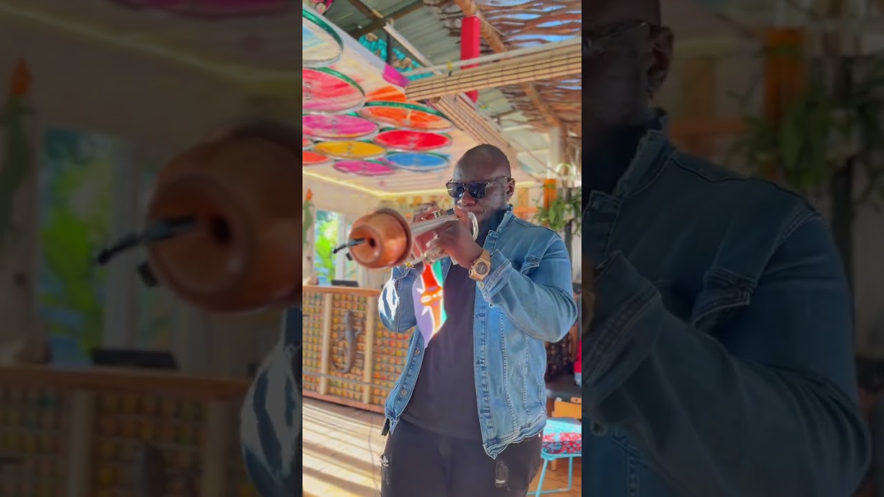 Mackinlay & DJ Mr C Trumpet Set