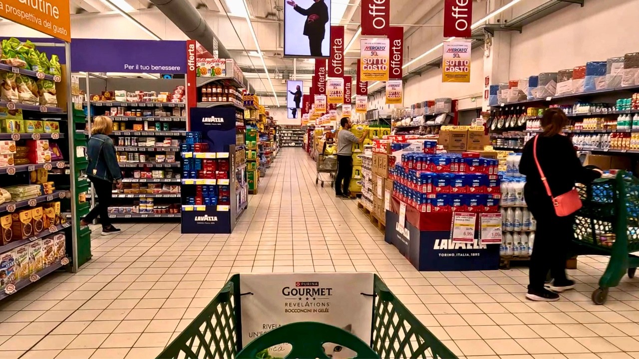 Покупки в Итальянском Супермаркете 2025 🇮🇹 Специальный Фуд-тур: Цены на Пасту, Пиццу и Мясо в 4K