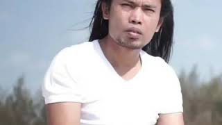 Kita Tak Mungkin Bersama