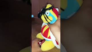 Dedede is attacked by Kirby #kirby #dedede