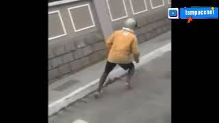 lucu gokil'''''/kumpulan orang mabuk naik motor .