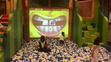 RichTech Interactive Wall System for a Children’s Center in Japan