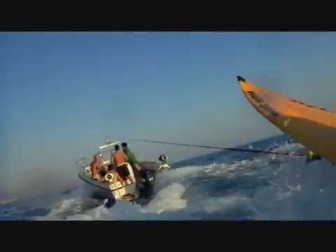 Wake surfing con on-board camera