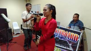 Biring biring Rita Leona bersama Dilla keboard