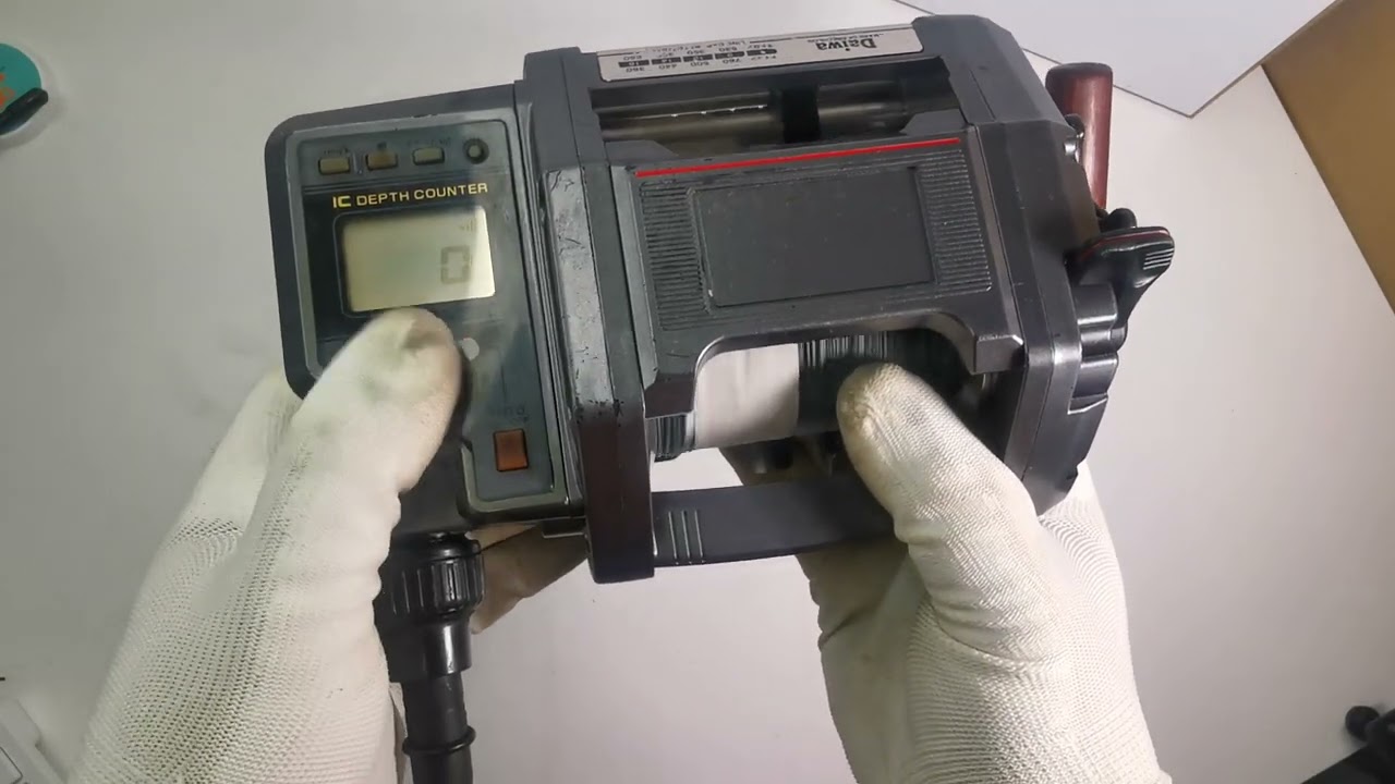 Daiwa Tanacom SS80 Powerful - YouTube