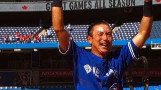 Munenori Kawasaki delivers HILARIOUS stand-up routine after walk-off win