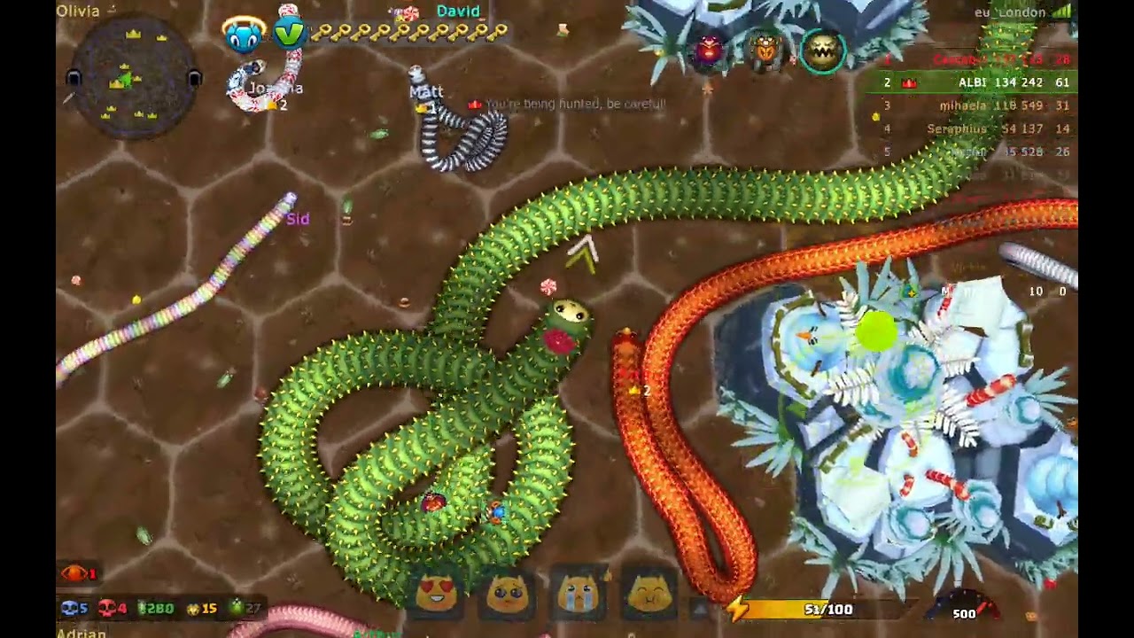 Little big snake game the best funny chase the king really big