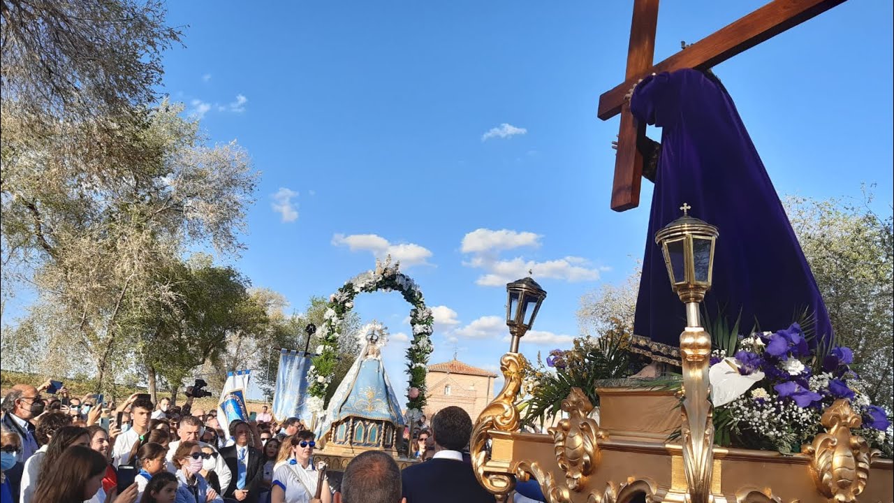 La Virgen de la Casita baja de la ermita después de 12 años a la villa de Alaejos.