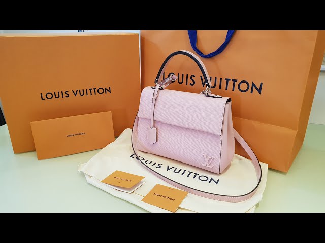 Louis Vuitton Cluny Epi MM Rose Ballerine in Epi Leather with