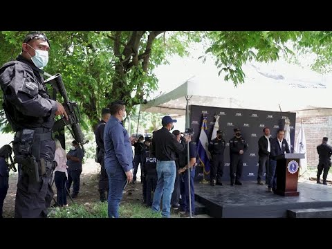 Dozens found dead at El Salvador ex-cop's home - YouTube