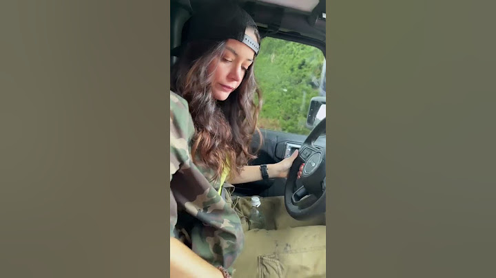 LO PRIMERO QUE HAGO CUANDO SE VA MI ESPOSO 🥳#Shorts | PARCEROS