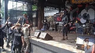 SOSIAL SOSIAL live Up the Punks #2  2023 @Bulungan outdoor Jakarta Selatan
