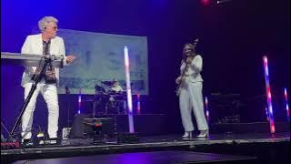 4K Thompson Twins Lies Front Row Live 2024